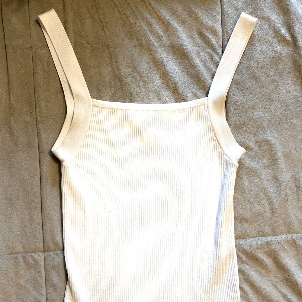 SOLD Nine West White Office Tank
